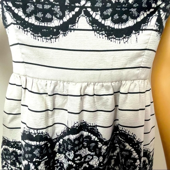 Tibi New York Silk Shift Dress | Size 0 | Black & White Stripes - Picture 4 of 15